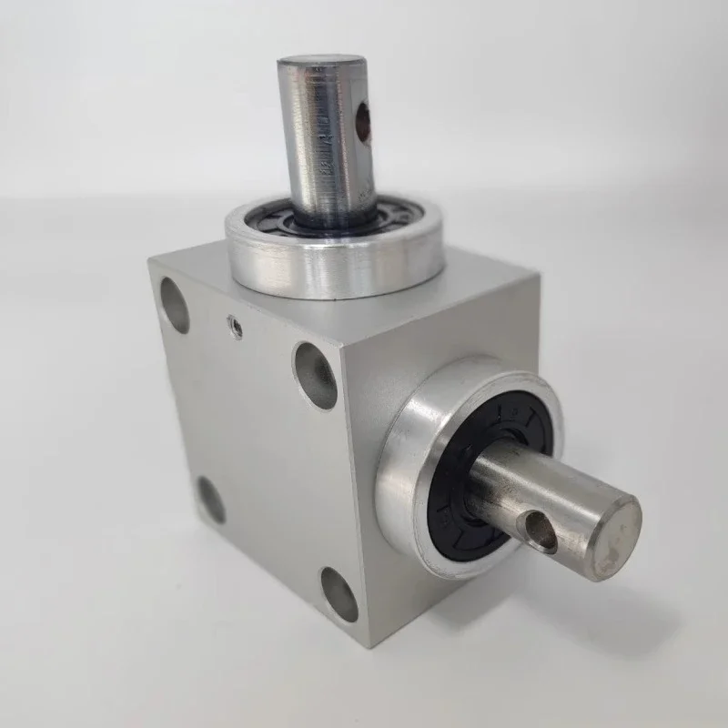

Two Three Axis Waterproof Right Angle Steering Gear