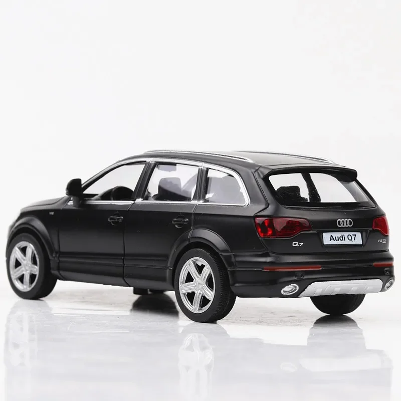 1:36 Audi Q7 Car Model Replica Diecast Vehicle Miniature Home Office Interior Decor Xmas Gift Kid Boy Toy A12