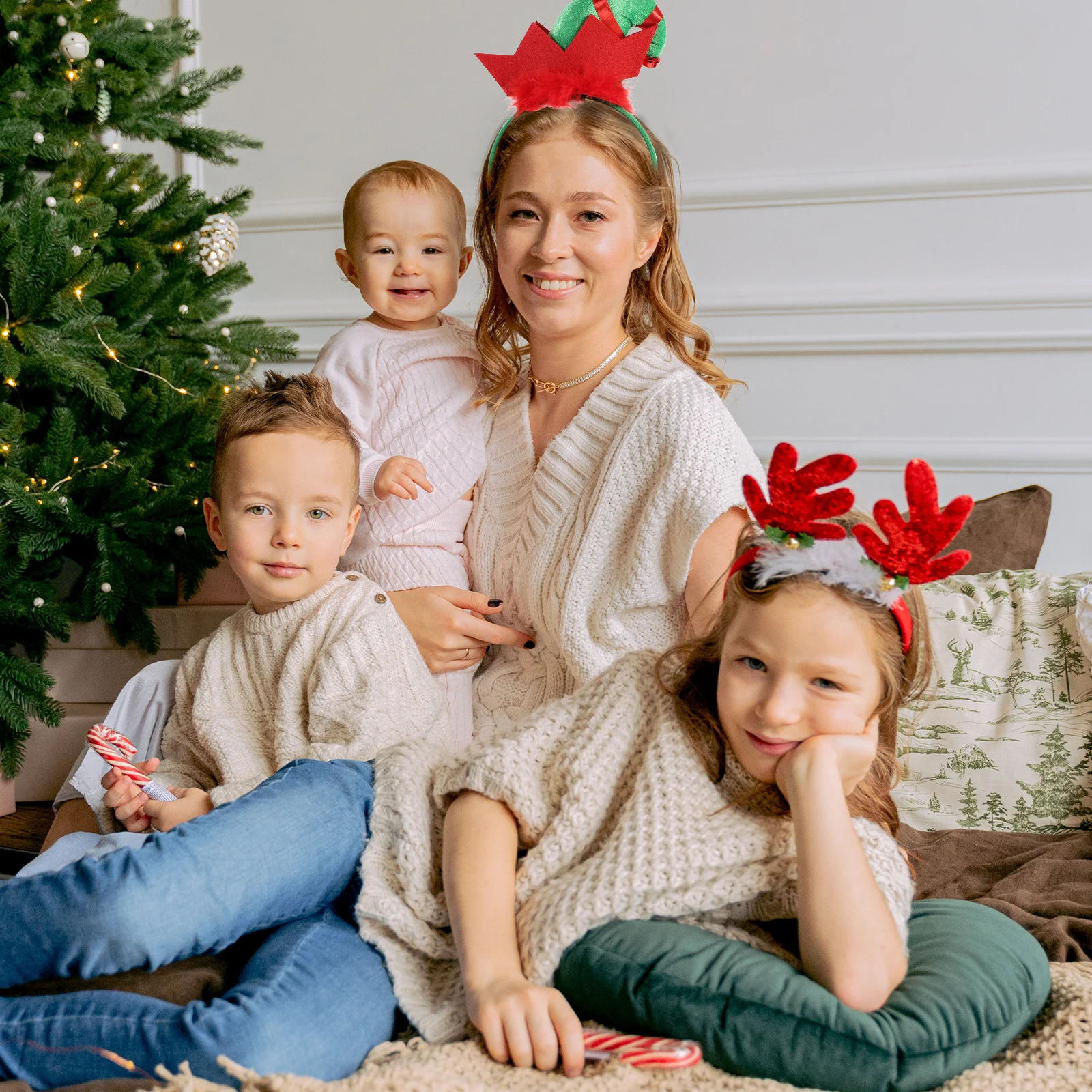 

Christmas Headband Large Fit Durable Non-Fading Skin-Safe For Holiday Party Masquerade Ball Prom Costume Cosplay Hair