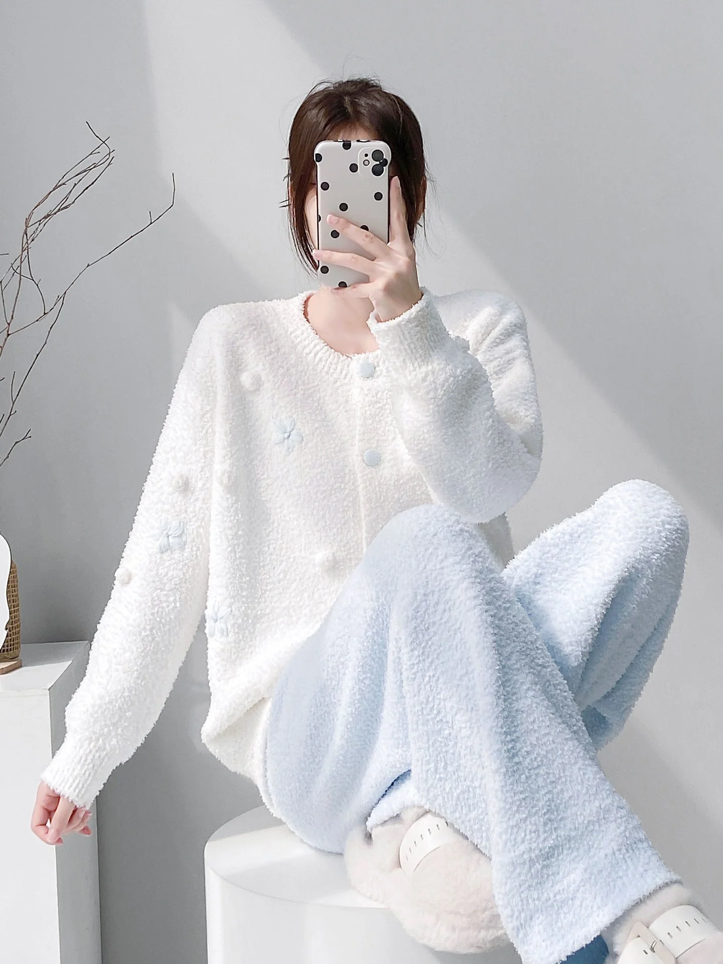 thiened-coral-fce-women's-open-cardigan-nightgown-winter-home-clothes-outwear-long-sve-round-ne-soft-polyester