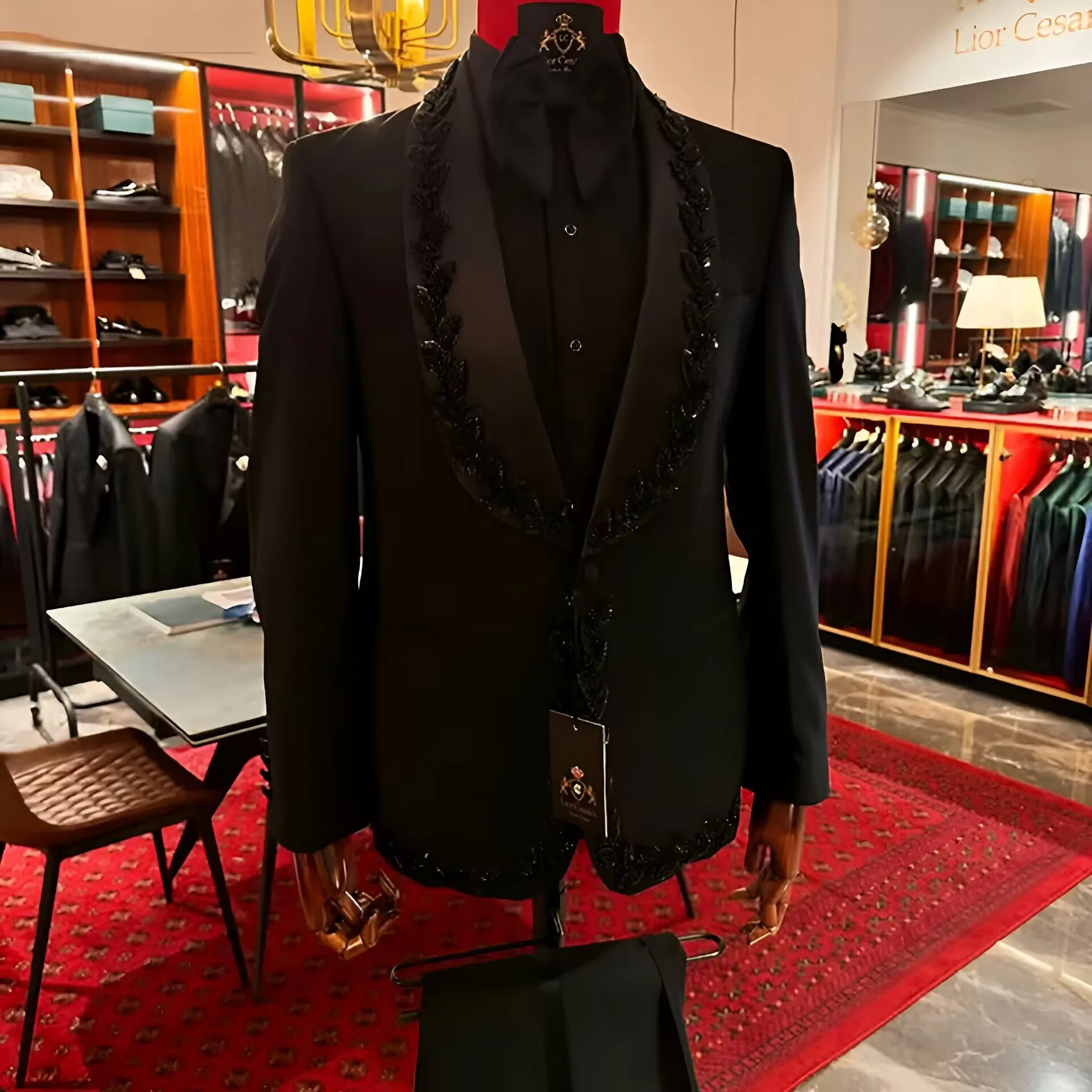 

Black Appliques Beading Men Suits Two Pieces Evening Party Blazer Groom Wear ( Jacket + Pants )