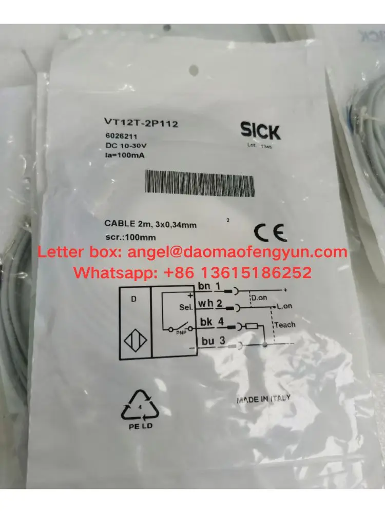 VT12T-2P112 second-hand cylindrical diffuse reflective photoelectric sensor, order number: 6026211, test function working proper
