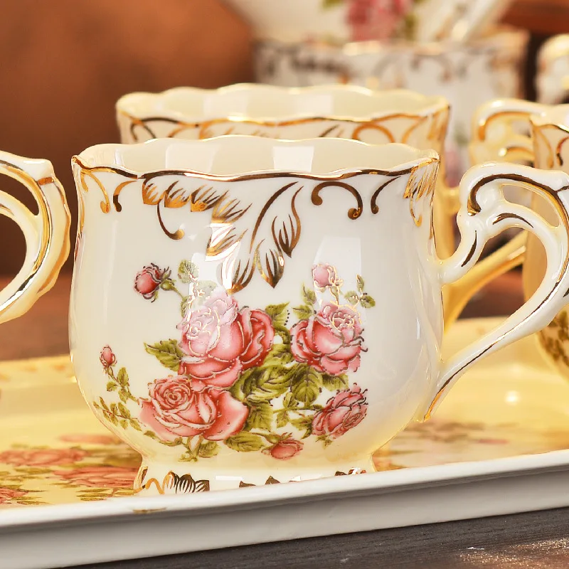 Pastoral Rose Bone China Tea Cup Saucer Spoon Set Europe Porcelain Coffee Cup 200ml Mug Tray Cafe Tumbler Party Drinkware