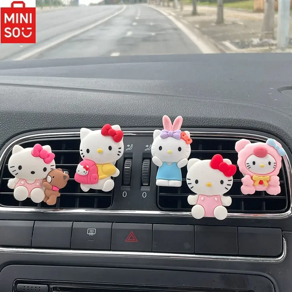 

MINISO Sanrio HelloKitty Car Aromatherapy Decoration Cartoon Melody Kuromi Air Conditioning Outlet Clip Car Ornaments Set