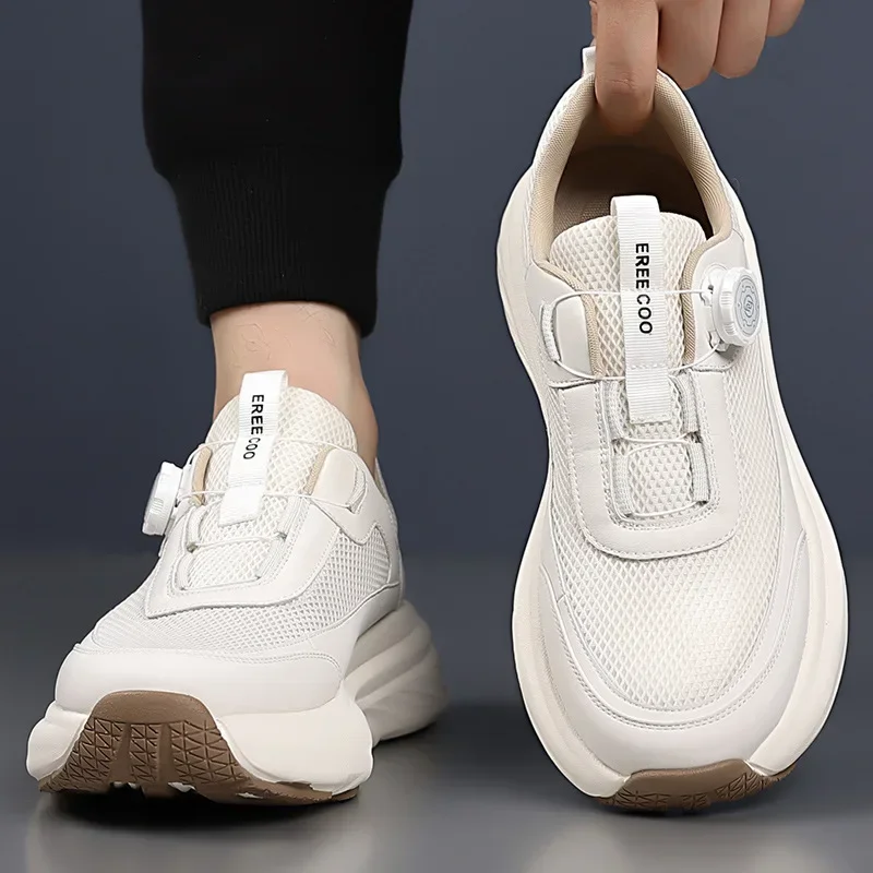 أحذية رياضية كاجوال للرجال قابلة للتنفس مع إبزيم دوار للتسلق في الهواء الطلق والمشي لمسافات طويلة أحذية رياضية شبكية عصرية للخريف