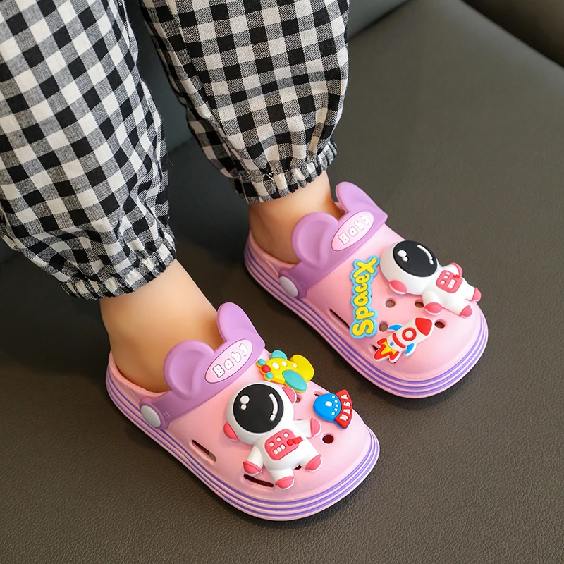 Children Slippers 1-6 Years Cute Cartoon Spacecraft Astronaut Summer Garden Beach Sandals Cave Hole Baby Shoes For Boys Girls