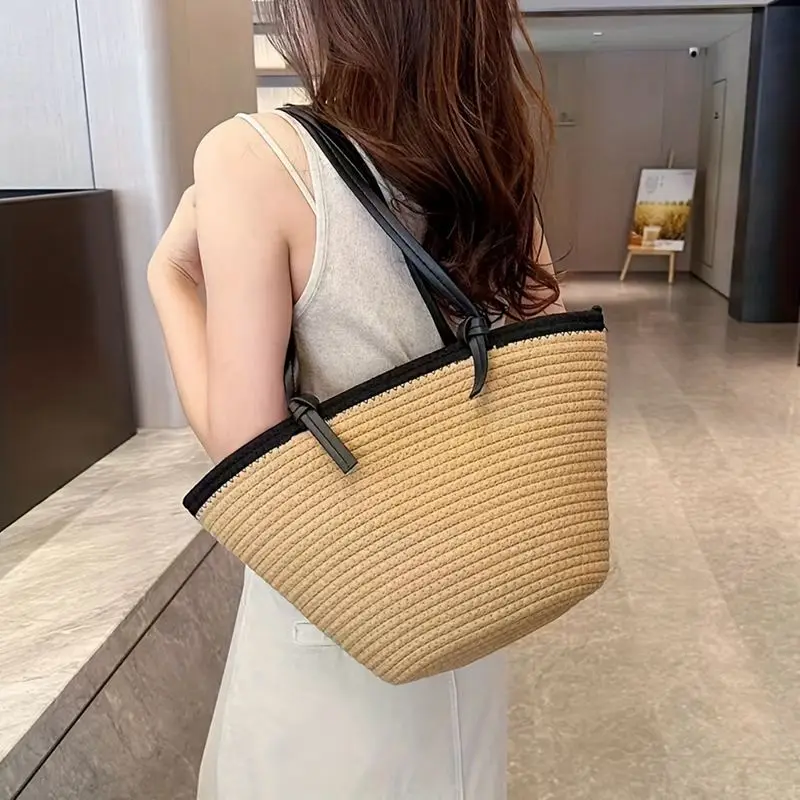 

Summer Fashion Strap Portable Straw Woven Tote Bag 2025 New Large Capacity Beach Commuter Bag trend niche summer shoulder bag