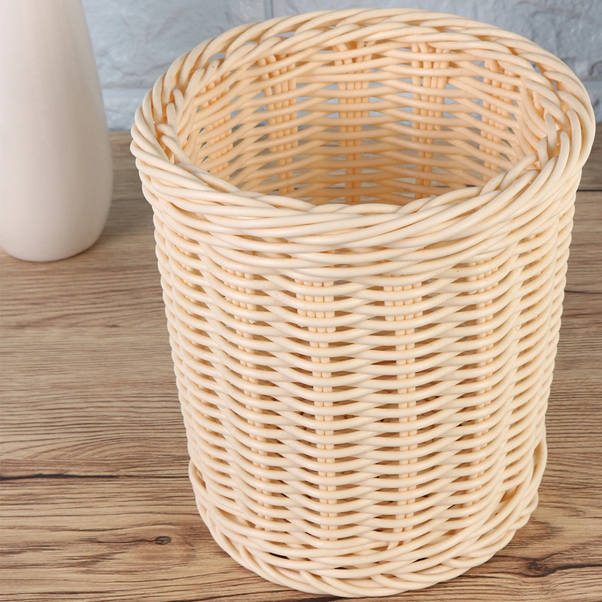 

Beige Desktop Storage Basket Woven Baskets Imitation Rattan Wicker Large with Lid Hamper