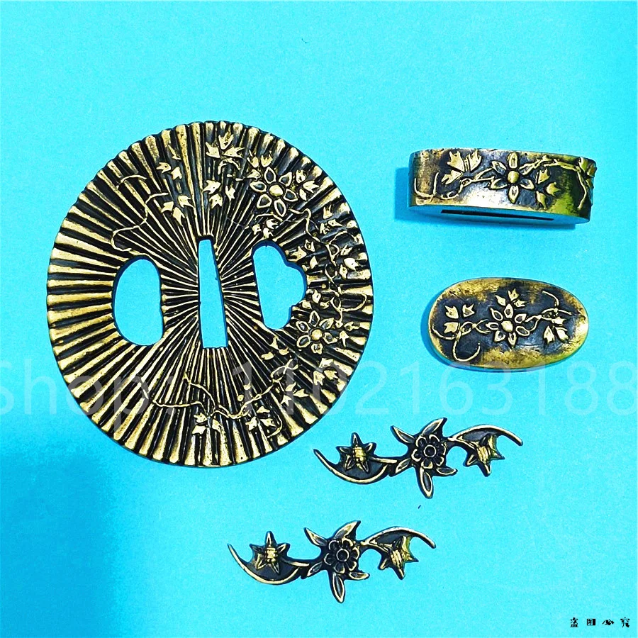 

Brass Tsuba Copper Guard Fuchi Kashira Menuki For Real Japan Katana Fittings Japanese Samurai Sword Parts Flower Theme New