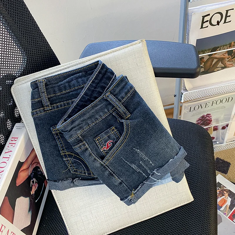 Short en Jean d'été pour femmes, avec taille Ultra basse, bord bouclé, pantalon chaud