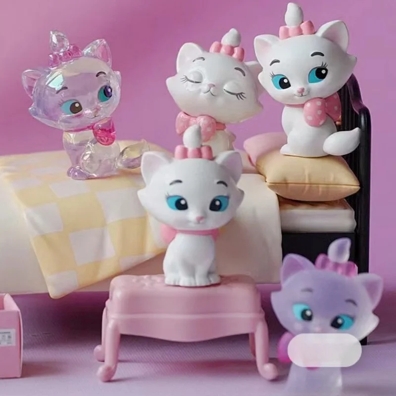 Anime Miniso Disney Marie Cat Mini Figure The-Aristocats Cute Anime Cartoon Doll Car Dsek Decor Collection Model Toys Kids Gifts