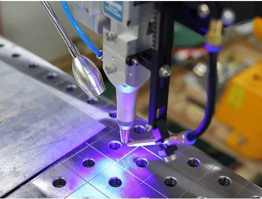 ESTUN ER20B/10-2010-HI Robot Laser MIG TIG Welding Machine Industrial Robotic Arm Welding Rail Payload 10KG PLC Motor Engine Arm