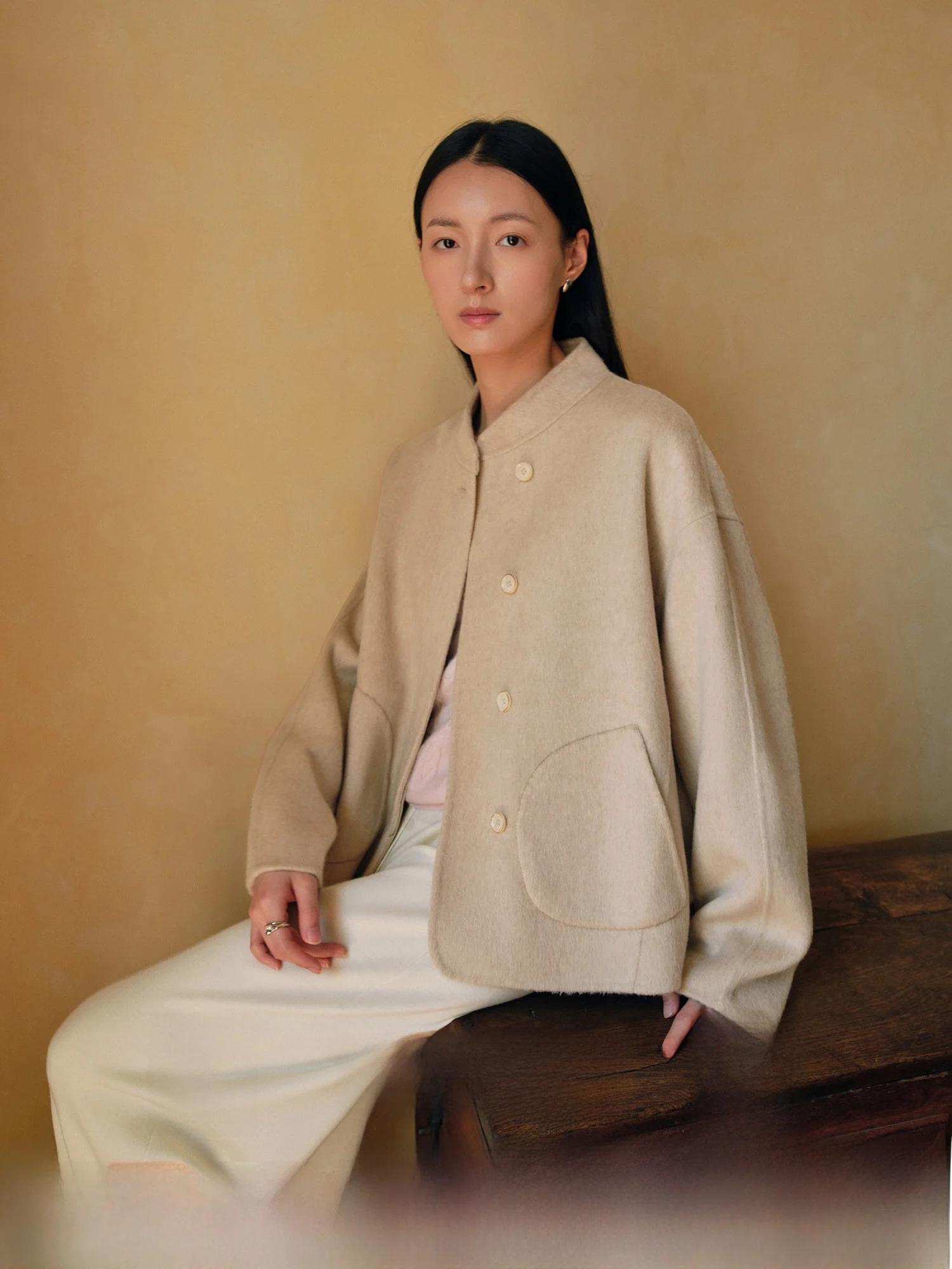 

Пальто TEASEL из вельвета с маленьким воротником, свободного кроя, с шелковыми вставками, из верблюжьего пуха, женское, из смесовой шерсти, в стиле Cleanfit