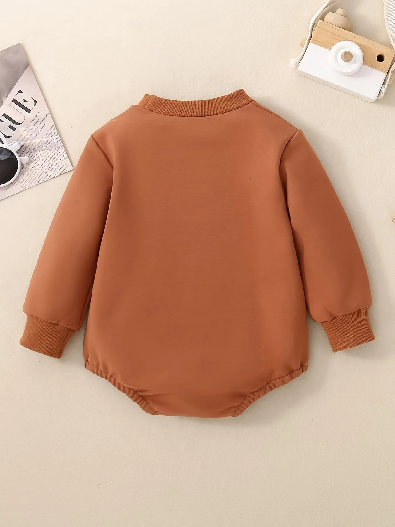 Baby Boys Spring Autumn Long Sleeve Towel Embroidered Triangle Romper Onesie with Letter Design