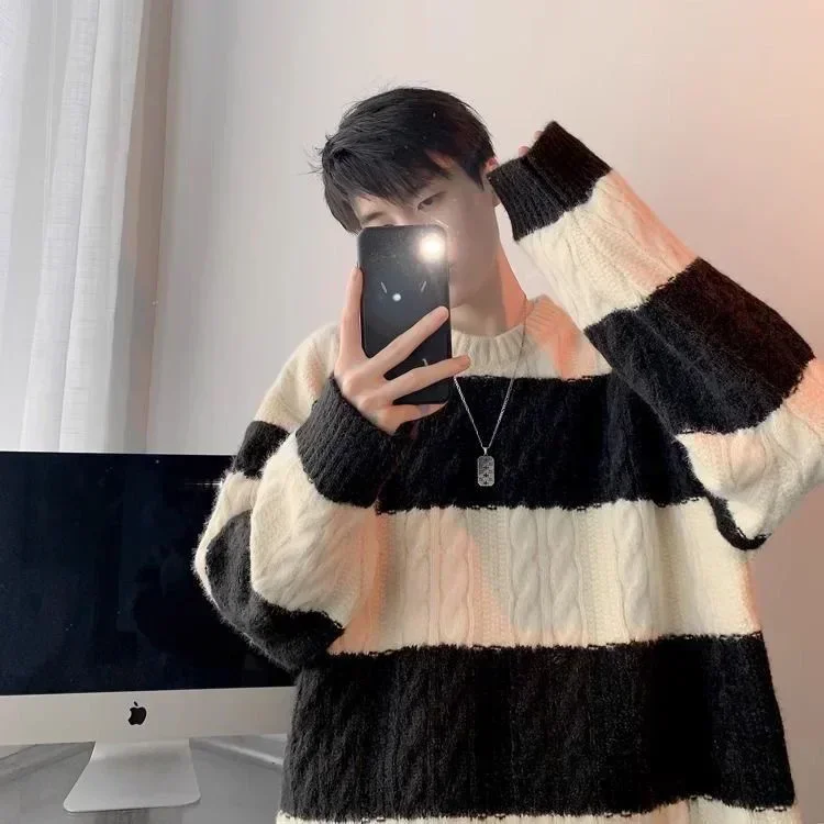

Korean Lazy Loose Pullovers Men Autumn Knitted Jumpers O Neck Long Sleeve Patchwork Sweater Men's Spliced Casual Stripe Sweaters