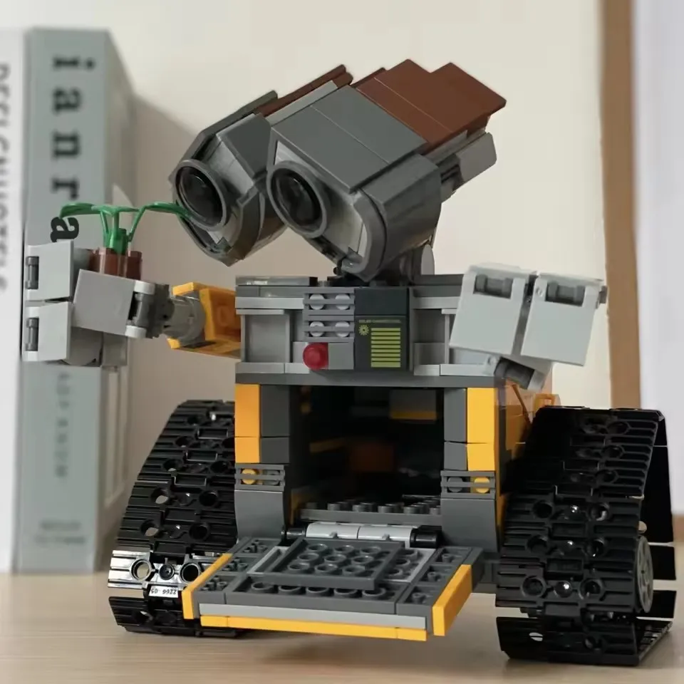 Hot 687 pcs Wall-E Building Block Kit MOC Idea Technical Classic Movie Model Building Block Assembly Children's Toy Gift image 3