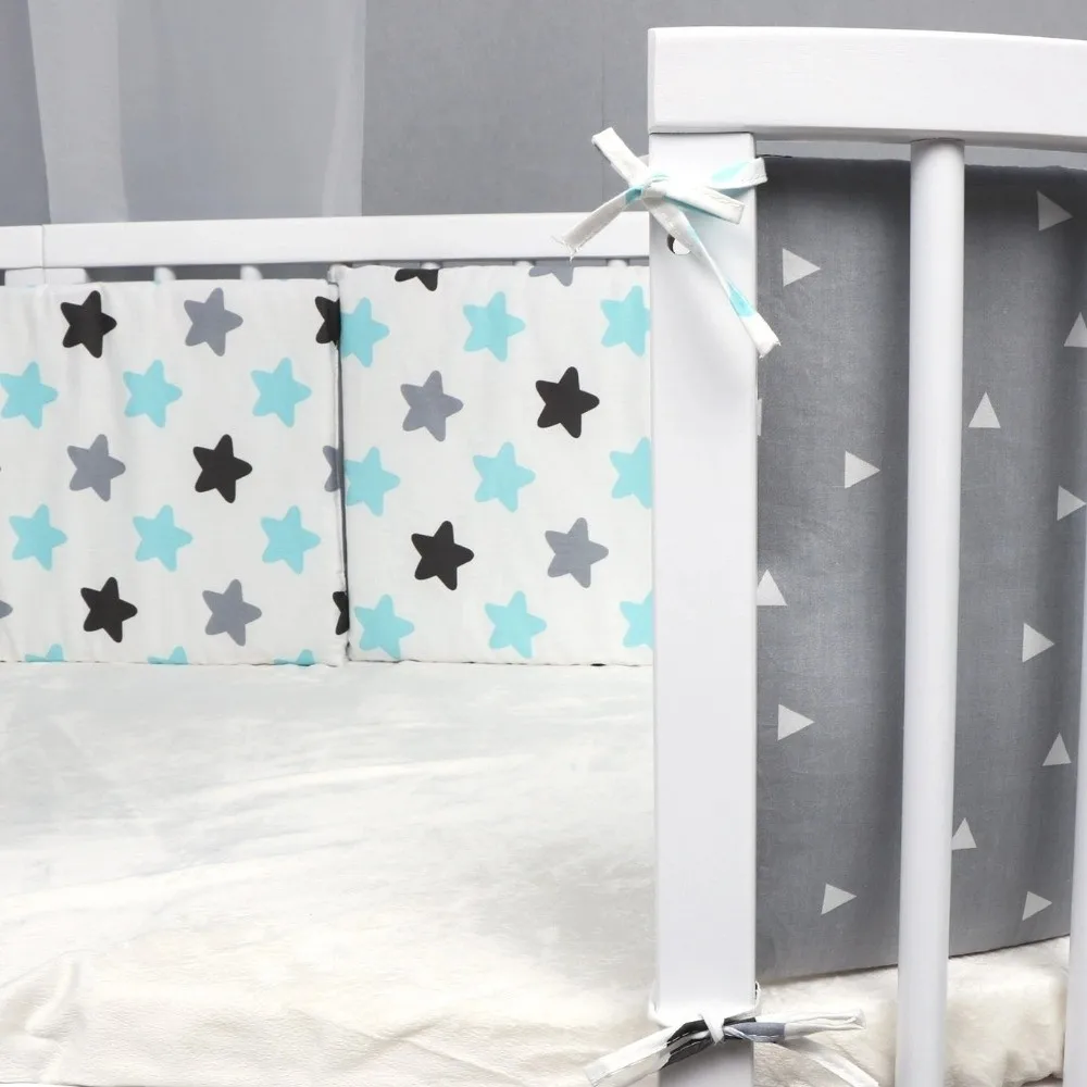 安全厚みのあるベビーベッドバンパー衝突防止漫画プリントベビーベッドプロテクター取り外し可能洗えるベビーベッドクッション新生児