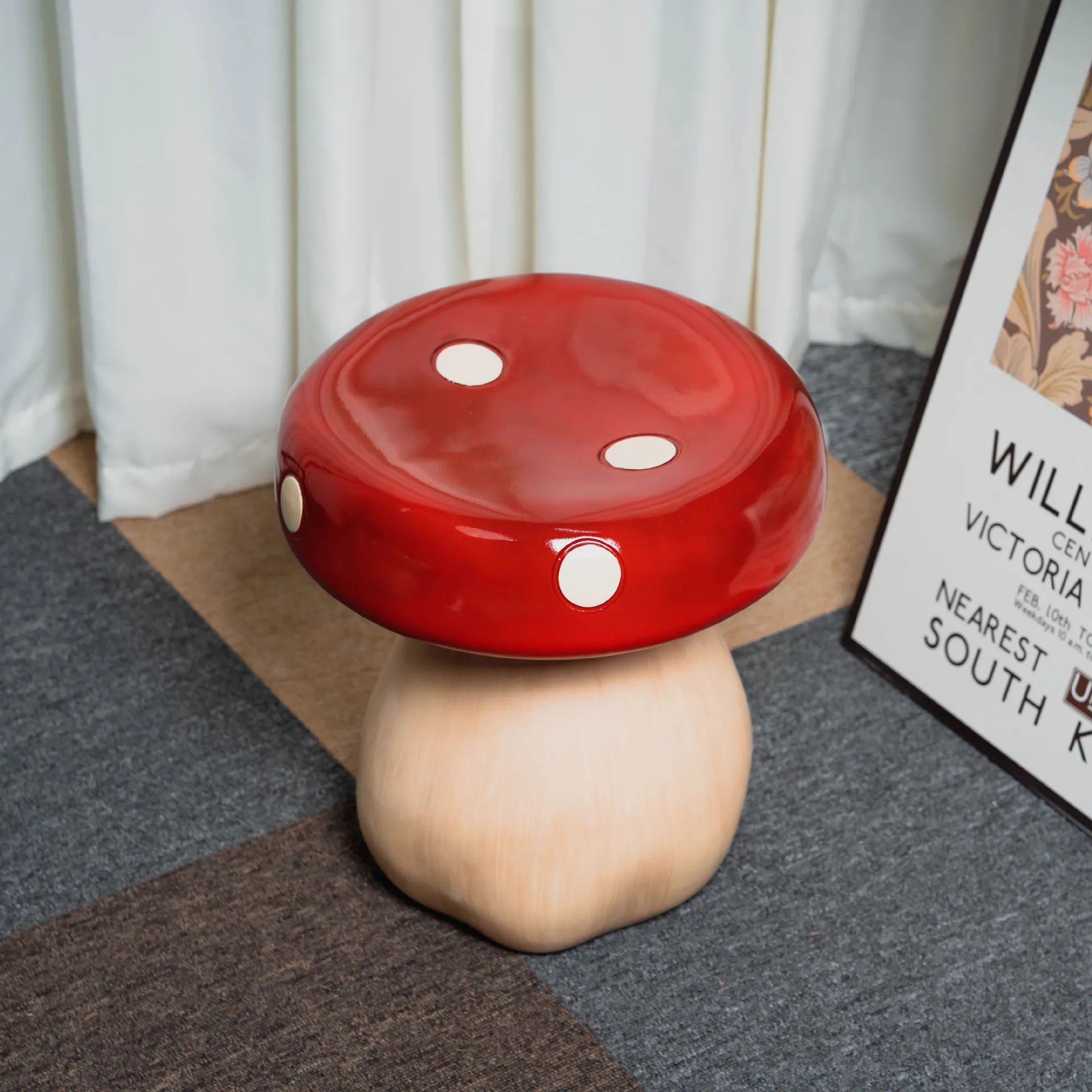 Red Mushroom Stool Resin Shoe Stool Small Coffee Table Room Decoration Stools Home Cute Decorative