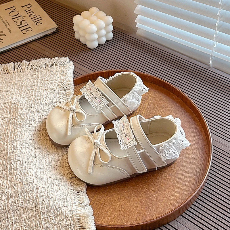 

Girls Leather Shoes Sweet Lace Cute Children Princess Shoes Simple Bows 2026 Brand New Kids Flat Shoes Soft Bottom Non-slip