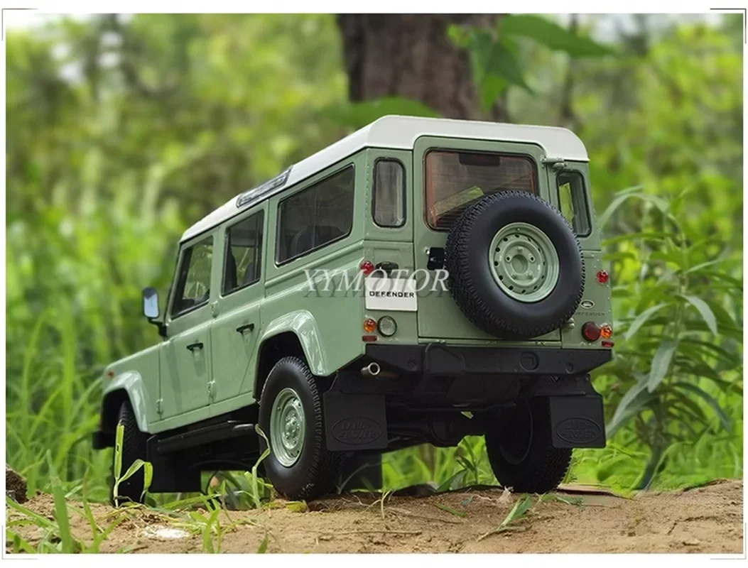 1/18 Century Dragon For Land Rover Defender 110 Diecast CAR MODEL TOYS Boys Girls Collection Green/Red/Black/Gray Metal,Plastic