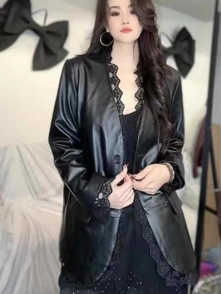 เสื้อแจ็คเก็ตหนังแท้ผู้หญิงแฟชั่นฤดูใบไม้ผลิ/ฤดูใบไม้ร่วง แต่งผ้าลูกไม้ คอวี ติดกระดุม แขนยาวปานกลาง ทรงหลวม ทำจากหนังแกะแท้