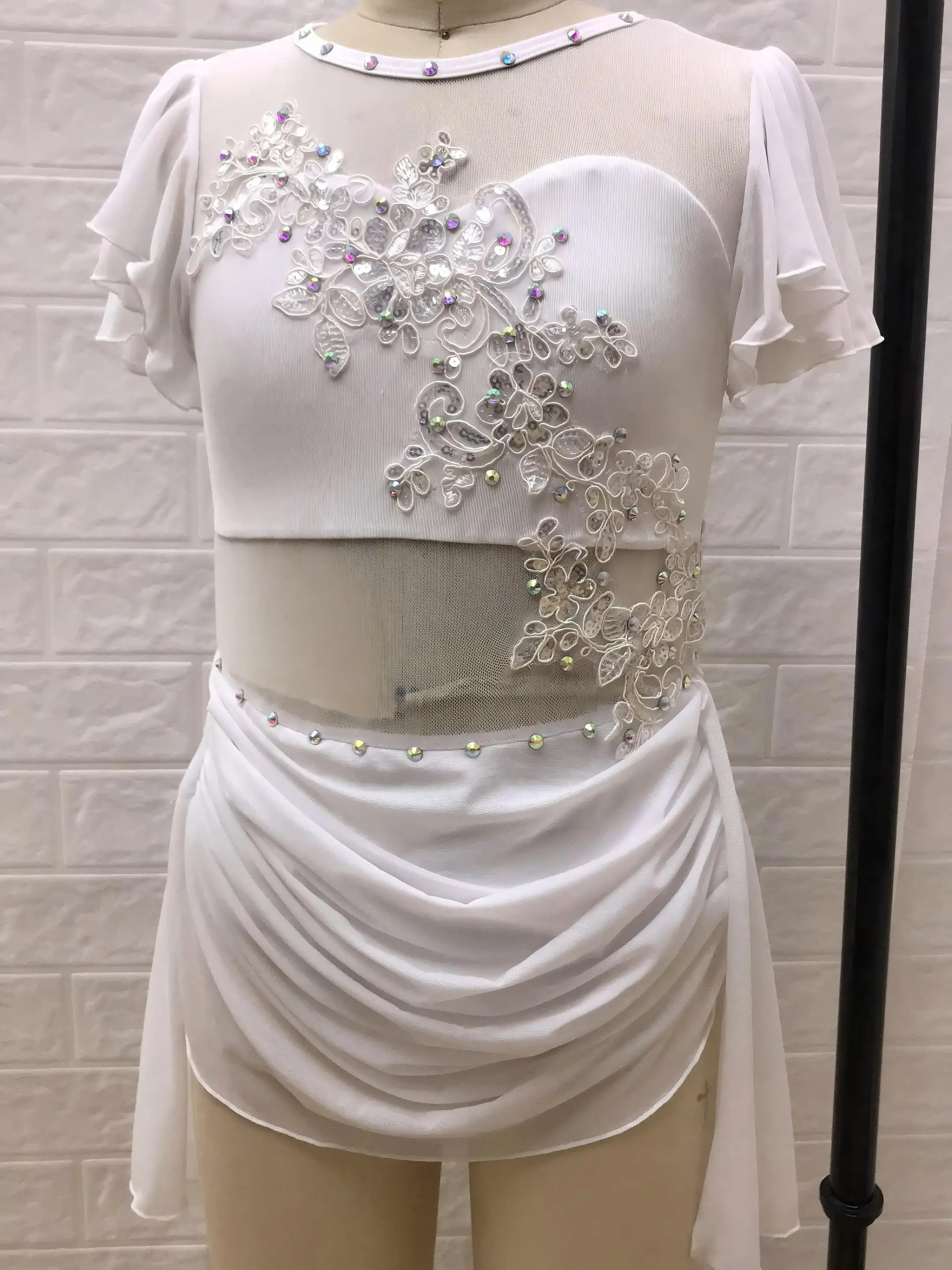 Children, adults, girls, retail and wholesale nylon / lycra mesh modern dance, ballet, tights, training clothes, dance school gr