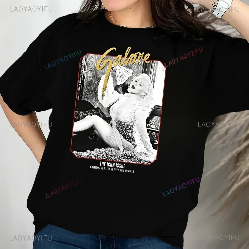 تي شيرت مطبوع عليه Streetwear Christina Aguilera Singer تي شيرت علوي للجنسين بأكمام قصيرة للجنسين تي شيرت جرافيك كبير الحجم