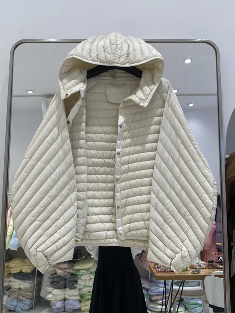 

Winter Hooded Lightweight Down Jacket Female Warm Bat Sleeves Cotton Jacket Women White Duck Down Single Breasted Parker Outwear
