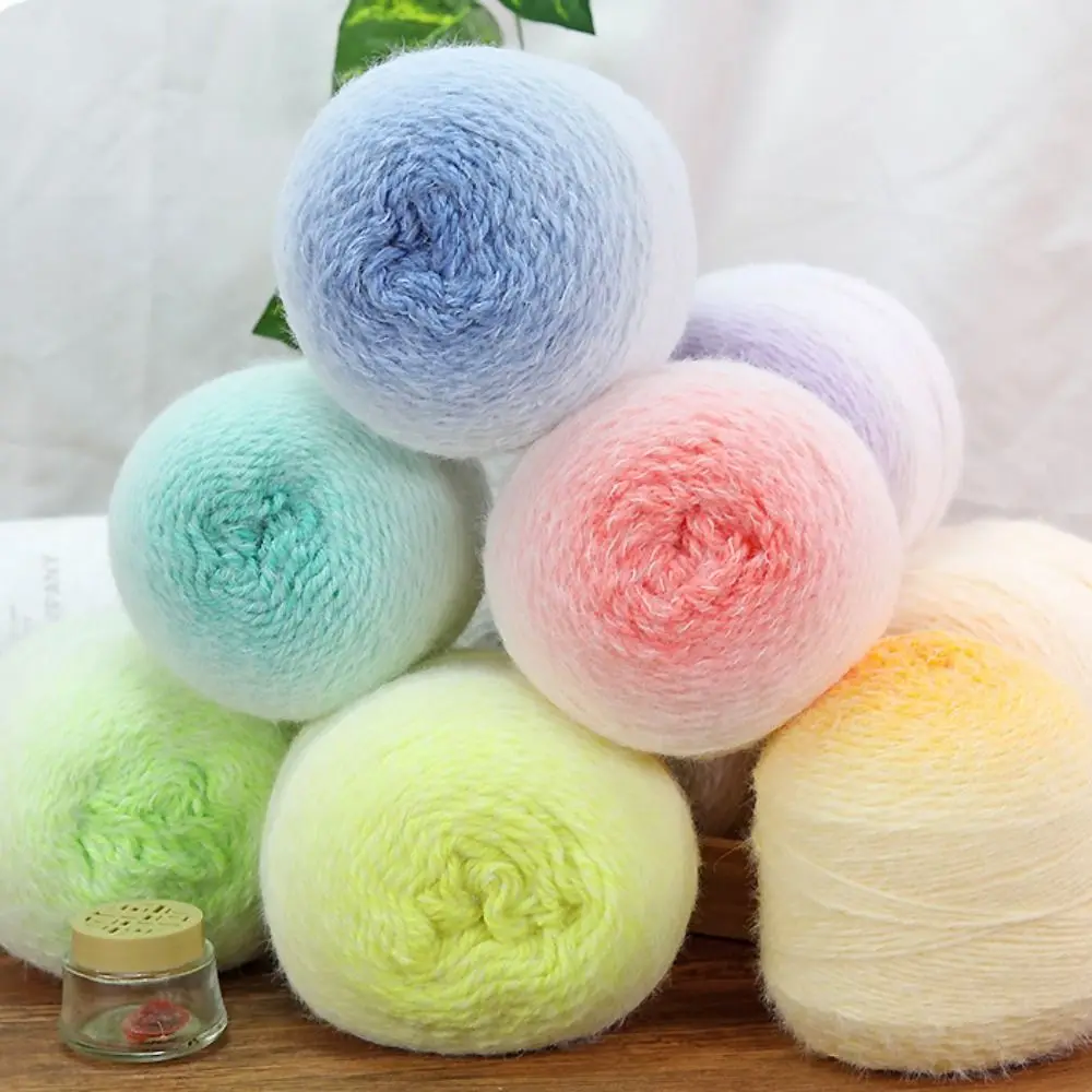 200g/Rolle Langlebiges Farbverlauf-Wollgarn Handgemachtes Strick- und Häkelgarn Weiches Mehrfarbiges Langes Samtgarn für Mützen und Pullover