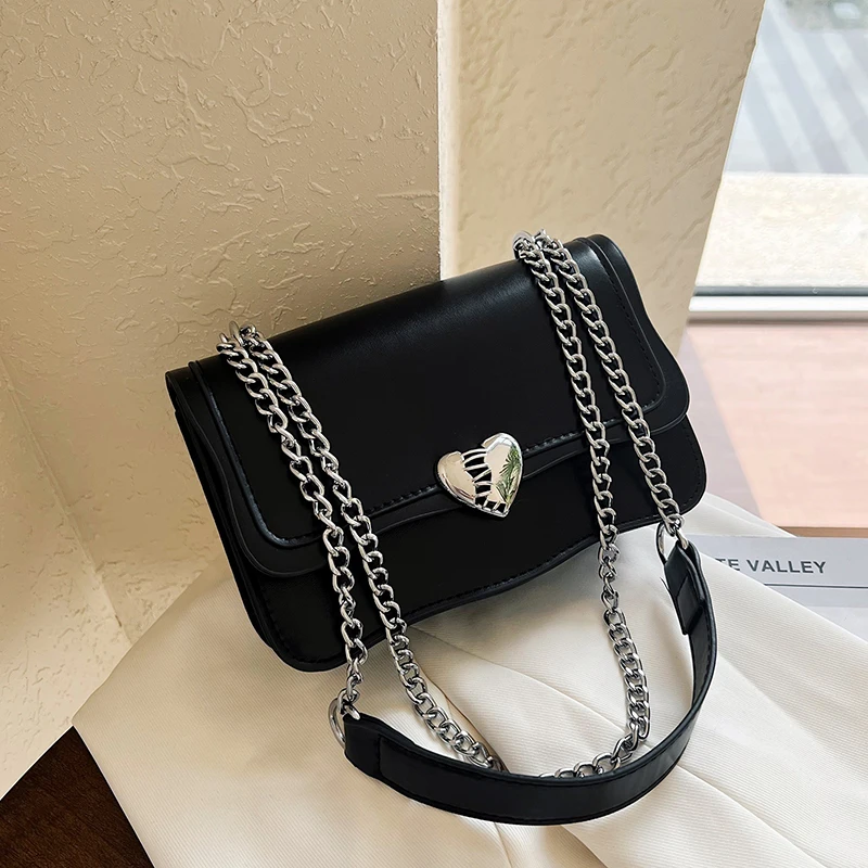 

Love Lock Buckle Design CrossbodyBag For Women New Fashion Underarm Small Square Bag High Quality Versatile Chain Shoulder Bag