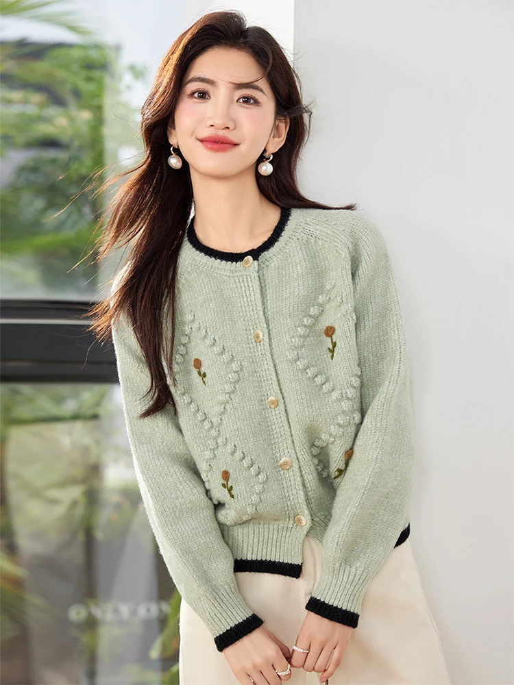 Embroidered Flower Knitted Cardigan Women Fashion Sweater Coat Autumn/Winter Vintage Loose Casual Sweater Top