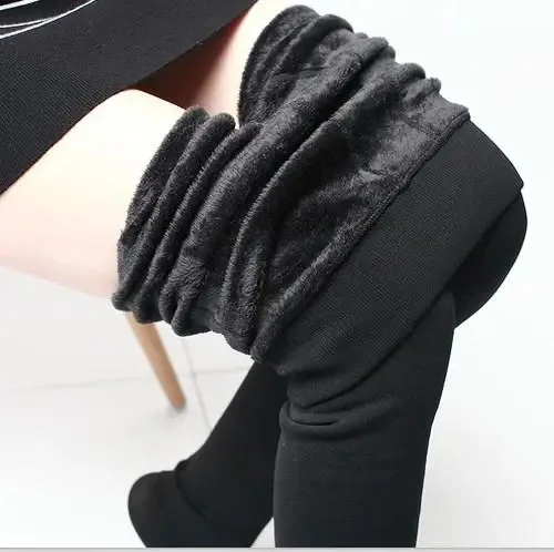 Large Plush and Thick Pearl Velvet Leggings, Step On Feet, Keep Warm, Autumn and Winter Pants