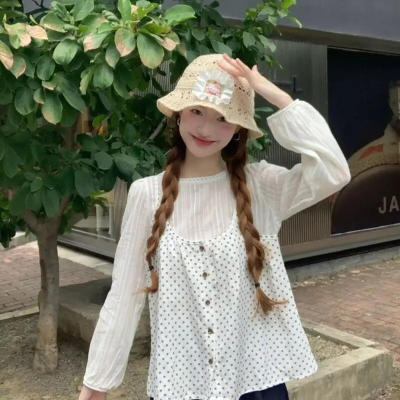 

Новая женская рубашка в французском стиле с длинным рукавом и цветочным принтом, из смесового хлопка, весенне-летняя, повседневная, свободного кроя, имитация двухслойной рубашки-жилетки