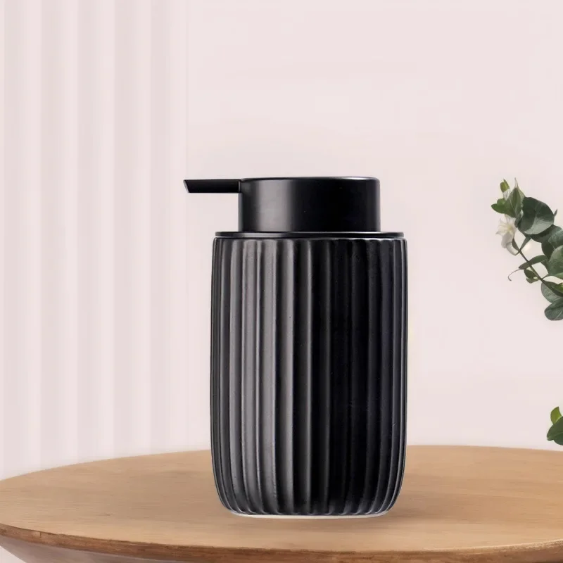Portable Soap Dispensers Ceramic bathroom products Black hand soap foam bottled soap dispenser Lotion bottle Mousse bottled