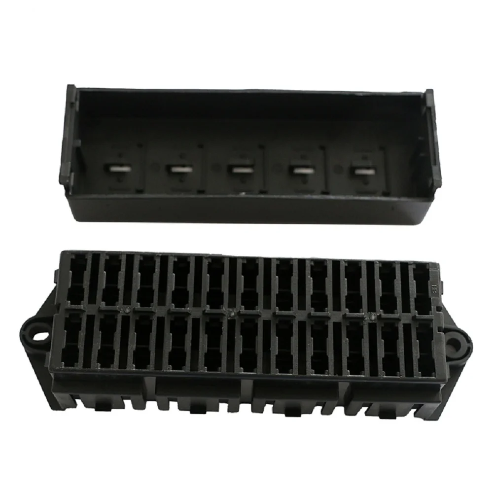 Wholesale Car Automotive Fuse Box for Middle Size Blade Fuse Assembly