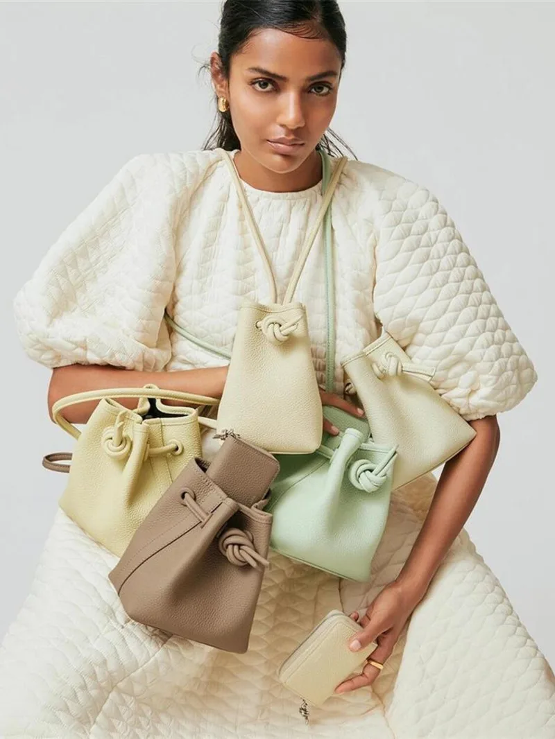 Luxury Genuine Leather Bond Bucket Bag Handbags For Women 2025 New Niche Designer Chic Versatile Shoulder Bags Stylish Purses