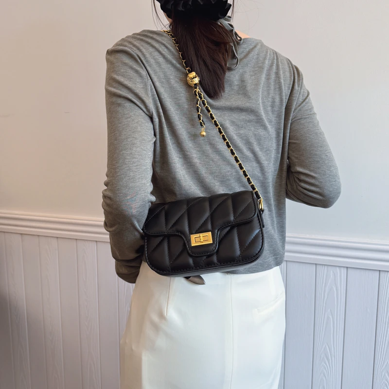 

Знаменитая модная женская сумка через плечо с ремешком-цепочкой, элегантная винтажная сумка на плечо на молнии с модным логотипом