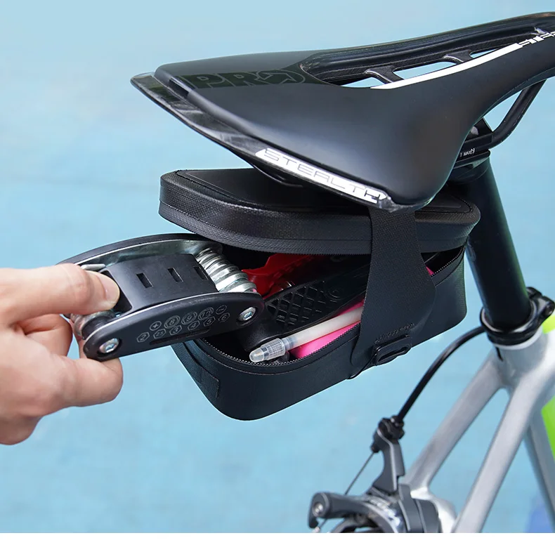 CXWXC 0,6 l TPU wasserdichte Satteltasche MTB Rennrad BOA System abschließbare Fahrradsitz-Packung Radfahren Schwanz Aufbewahrungstasche Zubehör – Detail 15