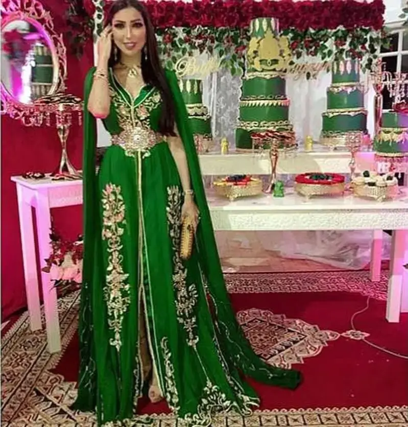 

Elegant Arabic Kaftan Prom Dress Cape Sleeves Front Split A Line Long Green Formal Party Gown Caftan Events Dress Customized