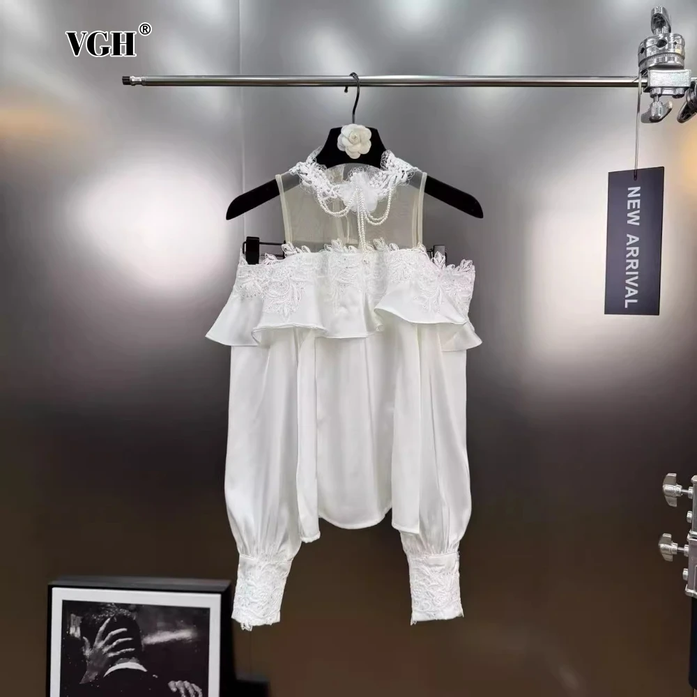 

VGH Sweet Off Shoulder Patchowrk Sheer Mesh Shirt for Women O Neck Long Sleeve Lace Decoration French Retro Shirts Female Autumn