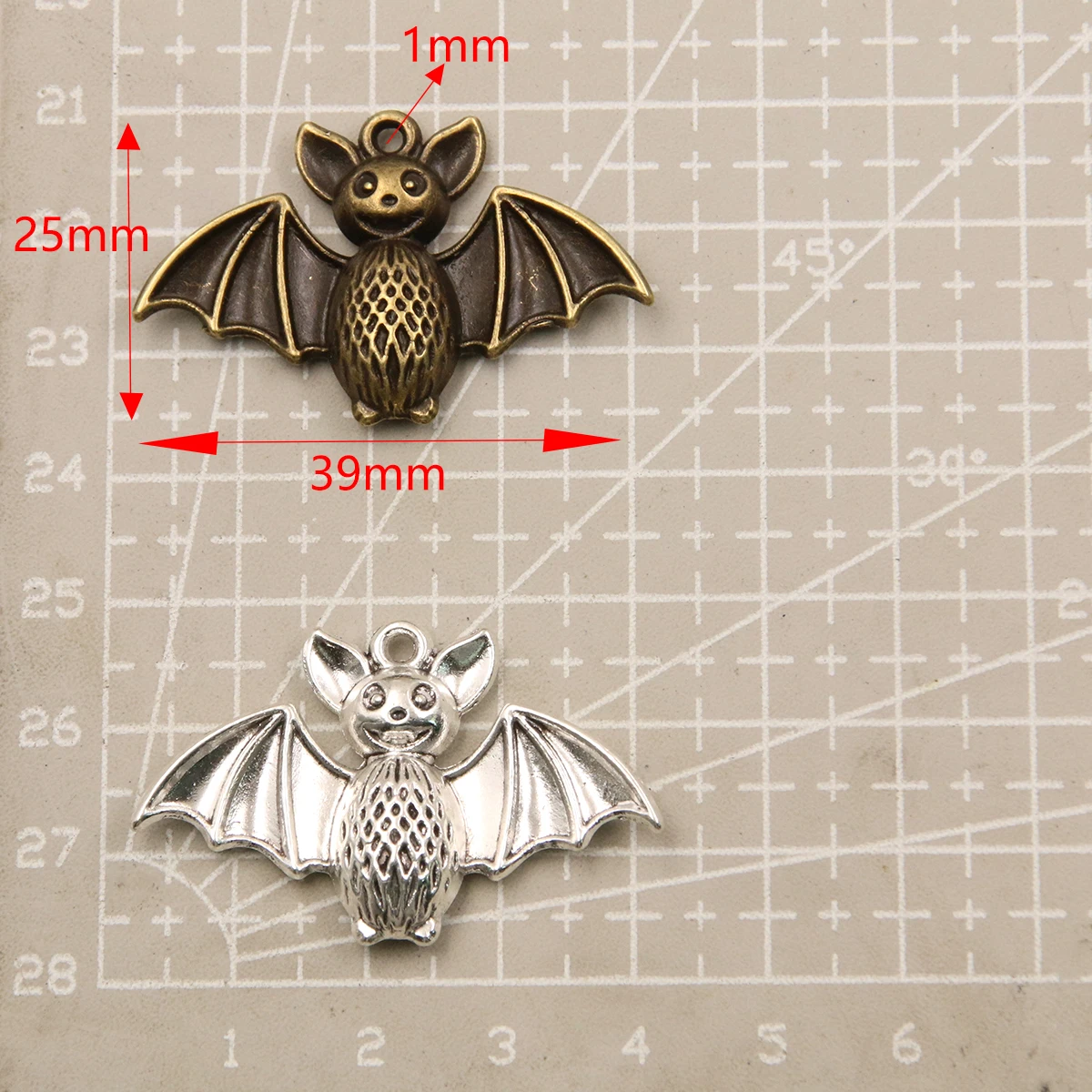 6PCS 25*39mm Metal Alloy Two Color Chubby Bat Charms Halloween Animal Pendant For Jewelry Making DIY Handmade Craft