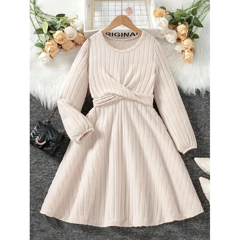 Young Girl's Solid Twisted Front A-Line Skirt Popular Style for Daily Travel Comfortable Fit Girls Skirt