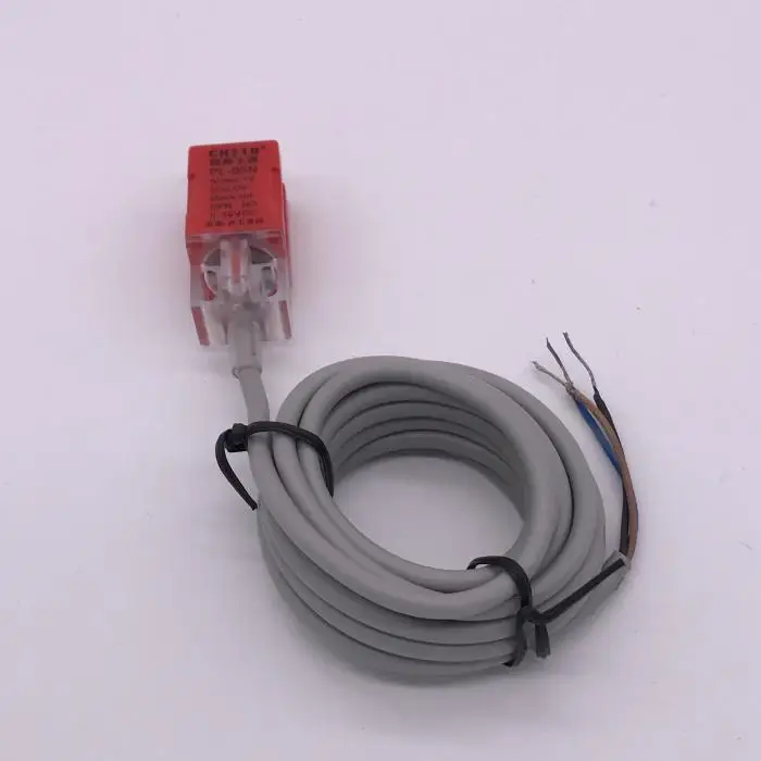 

5pcs hugong new Square proximity switch PL-05N PL-05N2 PL-05P PL-05P2 PL-05DO PL-05DC PL-05Y1 PL-05Y2 series inductive sensors