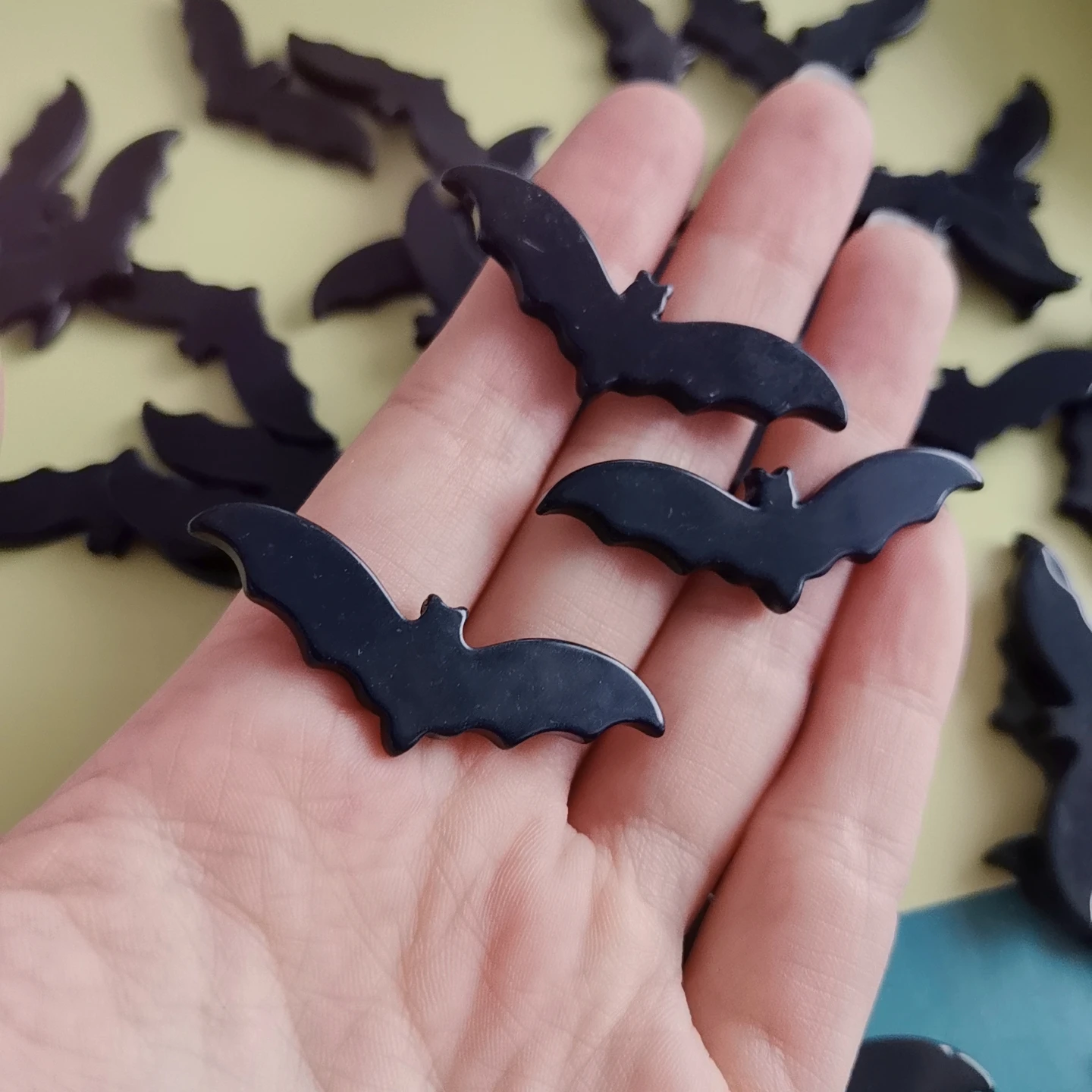 

Halloween Resin Black Bat Flatback Cabochon Scrapbooking Phone Decoration DIY Hair Bows Accessories