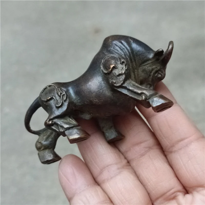 Supply Antique Miscellaneous Solid Copper Bullfighting Tea Ornaments Ornaments Chinese Zodiac Cow Small Ornaments