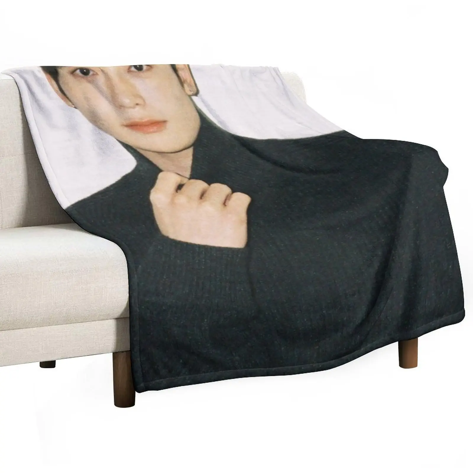 NCT Jaehyun birthday Throw Blanket Kid'S Luxury Thicken Plaid on the sofa Blankets