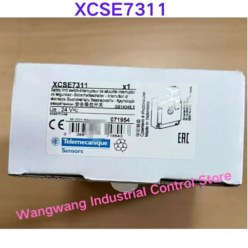 

Brand-new Safety door switch XCSE7311