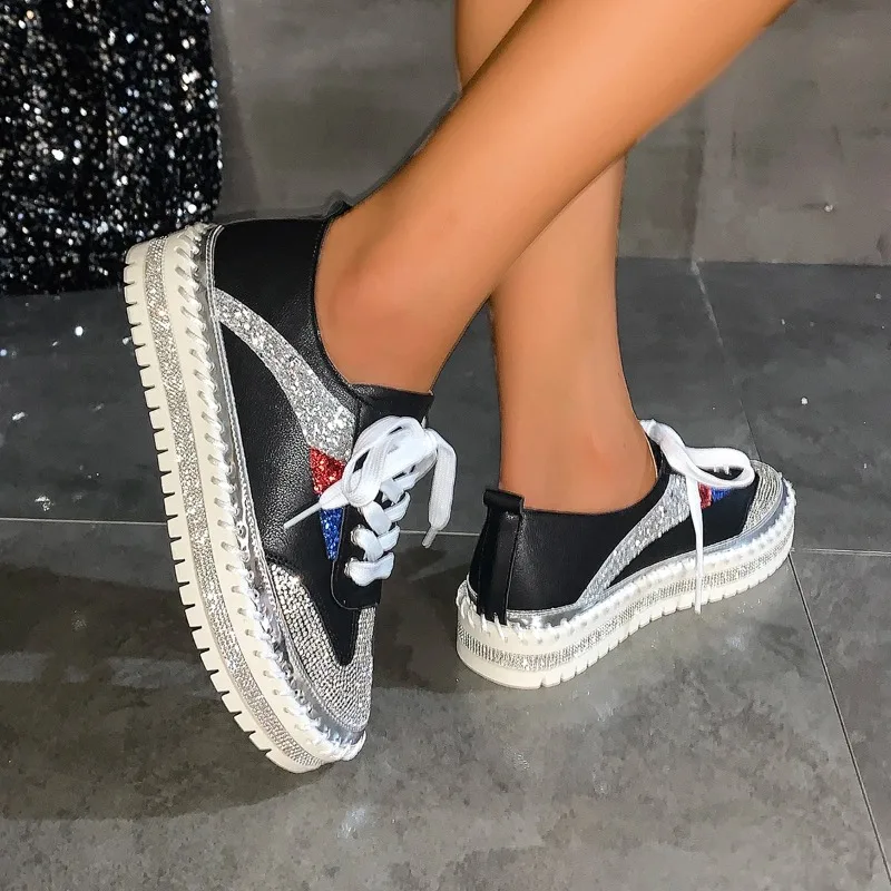 

Модные блестящие туфли с бриллиантами, роскошная повседневная спортивная обувь для женщин, модная уличная прогулочная обувь высокого качества с кружевом на плоской подошве