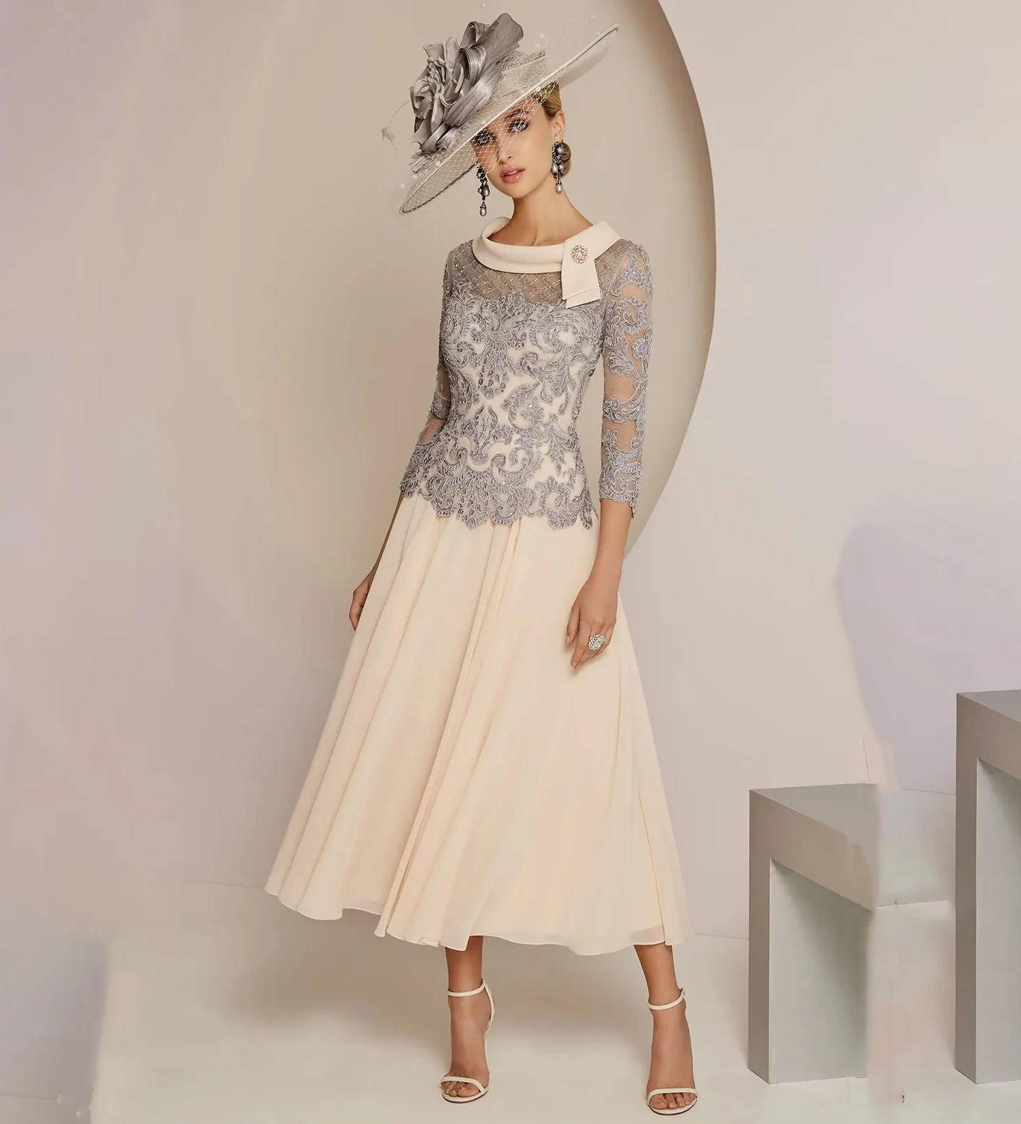 

Elegant Lace Mother Of The Bride Dresses With Long Sleeves Beaded Jewel Neck Wedding Guest Dress Tea Length Chiffon Evening Gown