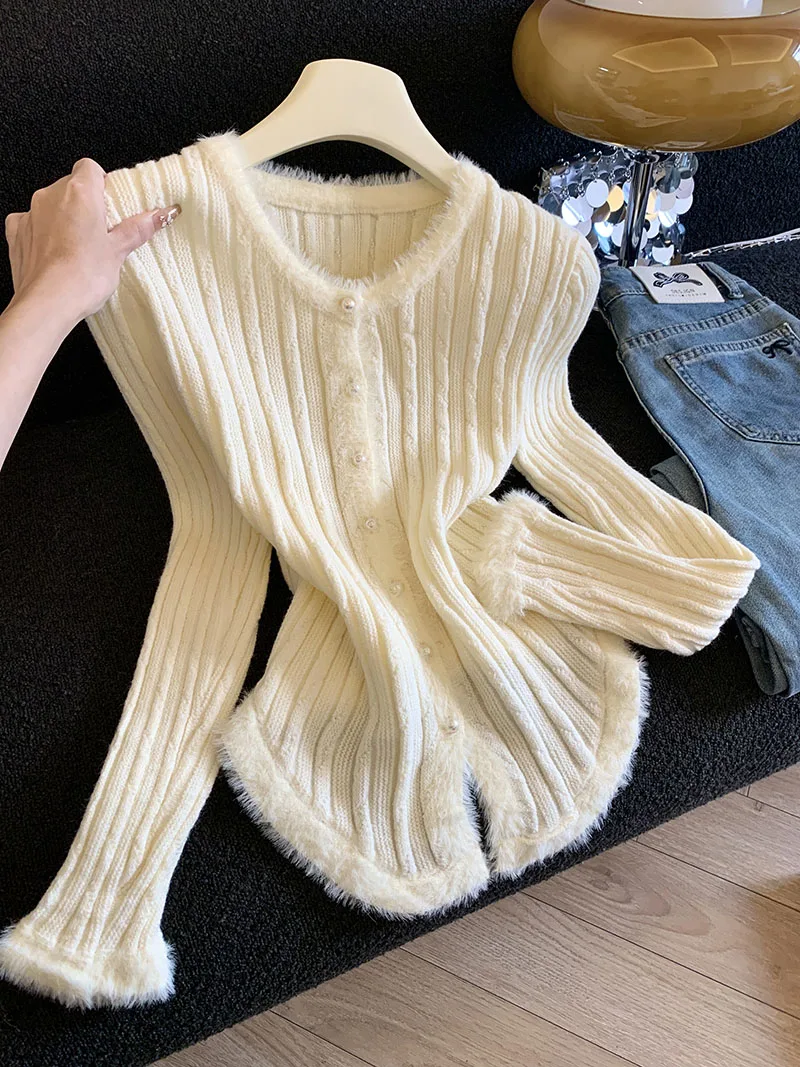 

Plush Patchwork Button Round Neck Pullover Sweater, Women's Autumn / Winter Slim Fit and Slimming High Waisted Top